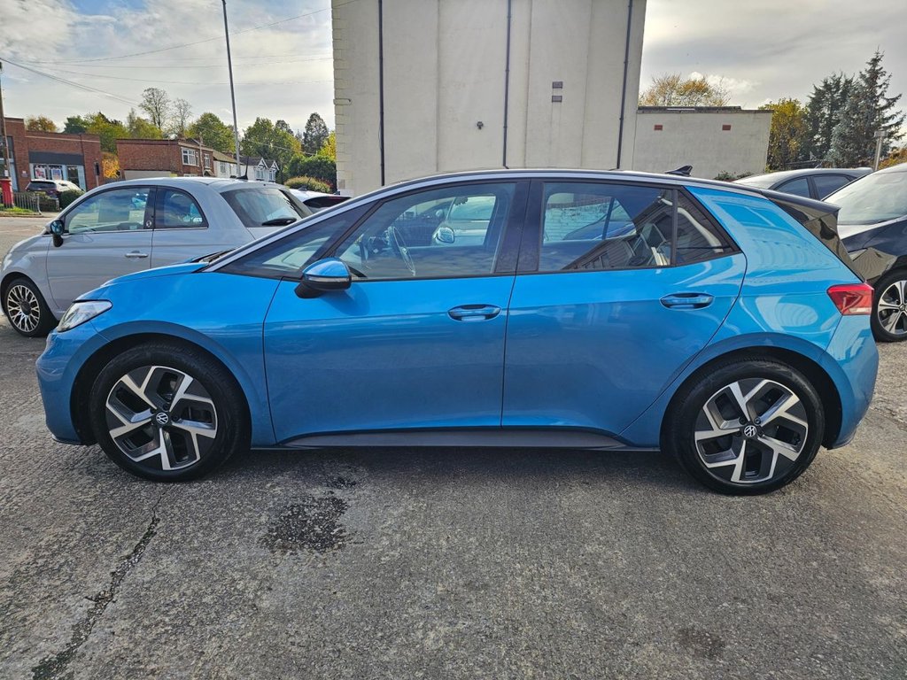 Used Volkswagen ID.3 2024 for sale - 76617231: Photo 5