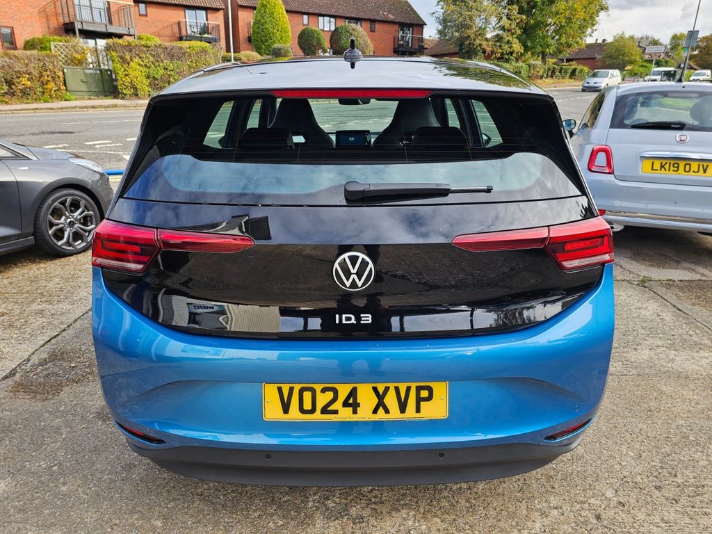 Used Volkswagen ID.3 2024 for sale - 76617231: Photo 7