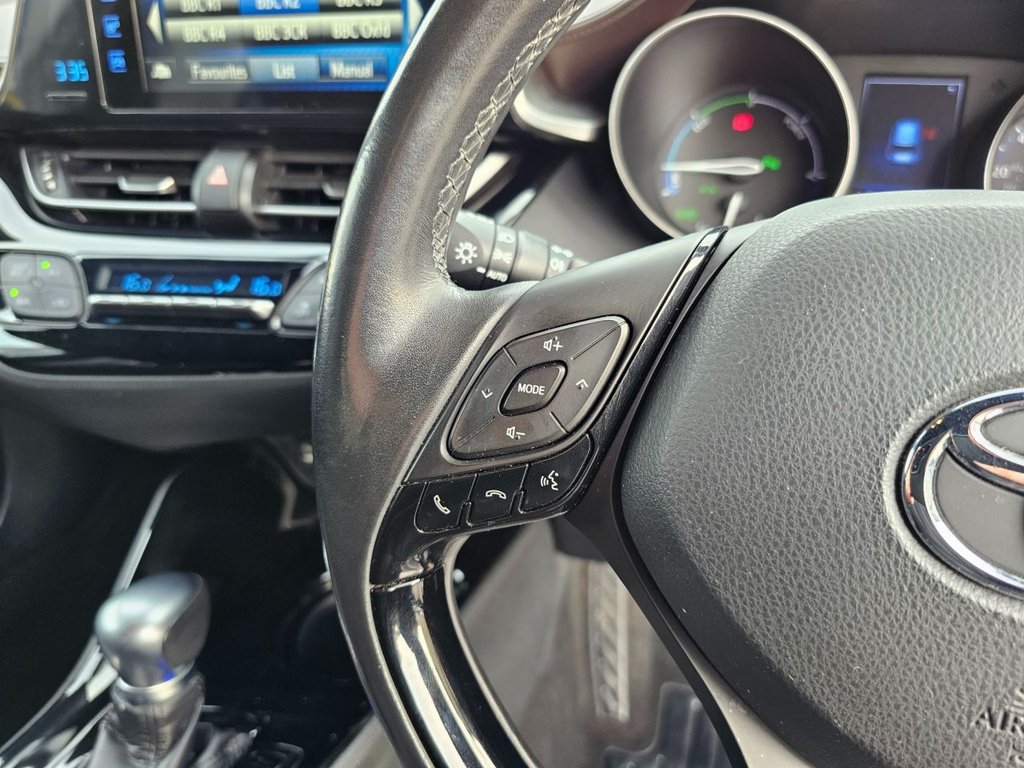 Used Toyota C-HR 2017 for sale - 76617968: Photo 26