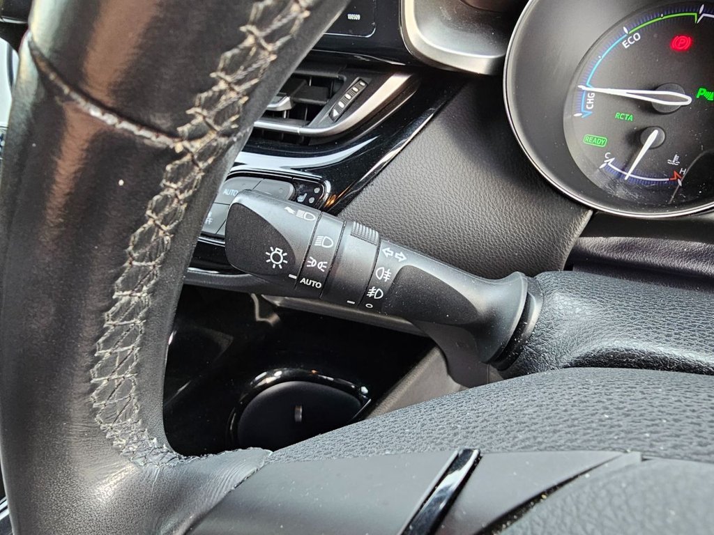 Used Toyota C-HR 2017 for sale - 76617968: Photo 29