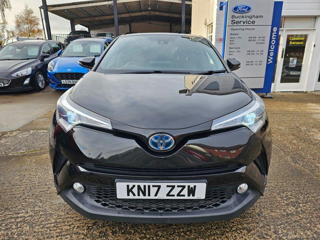 Used Toyota C-HR 2017 for sale - 76617968: Photo 3