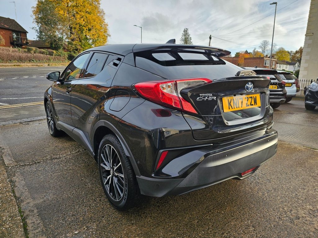 Used Toyota C-HR 2017 for sale - 76617968: Photo 7