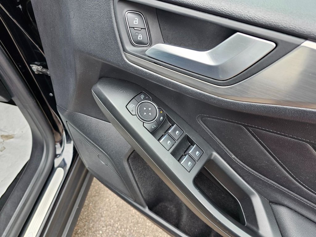 Used Ford Focus 2019 for sale - 76617213: Photo 21