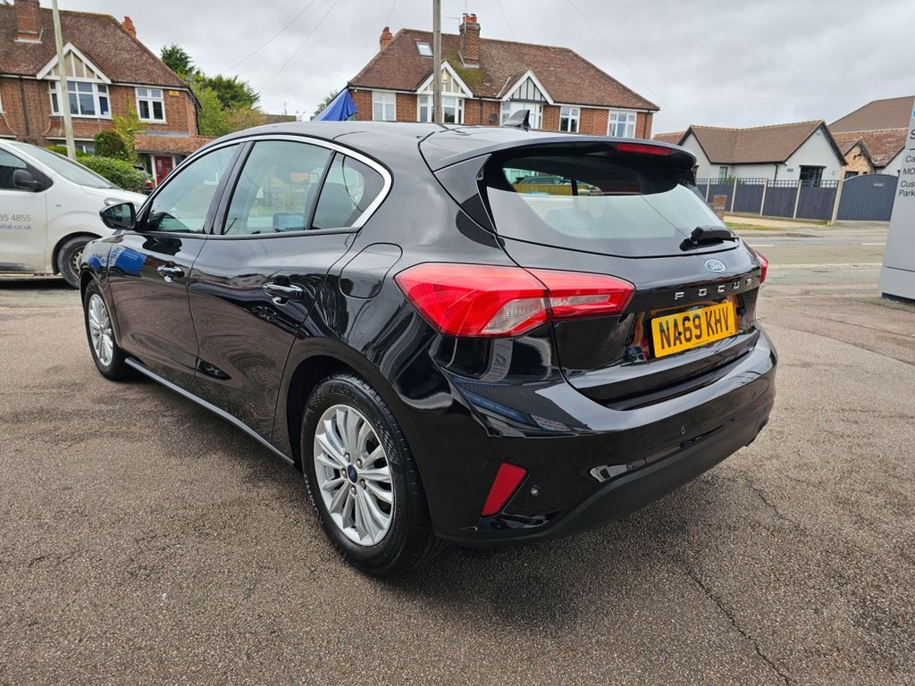 Used Ford Focus 2019 for sale - 76617213: Photo 7