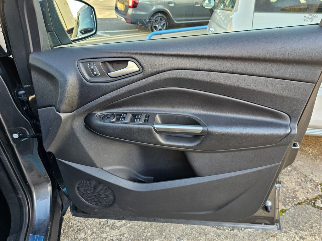 Used Ford Kuga 2019 for sale - 76617325: Photo 16