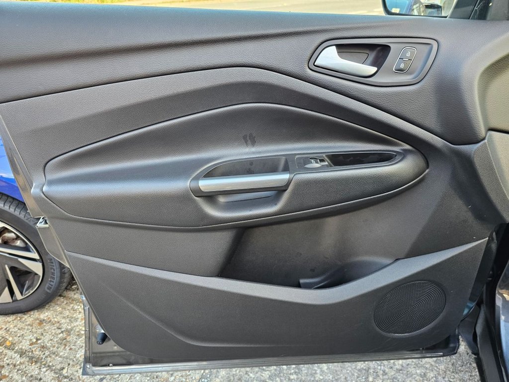 Used Ford Kuga 2019 for sale - 76617325: Photo 39