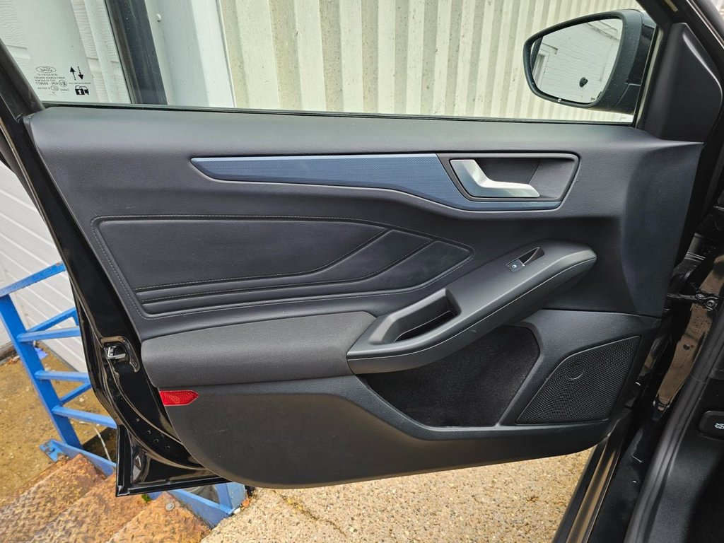 Used Ford Focus 2023 for sale - 76617312: Photo 39