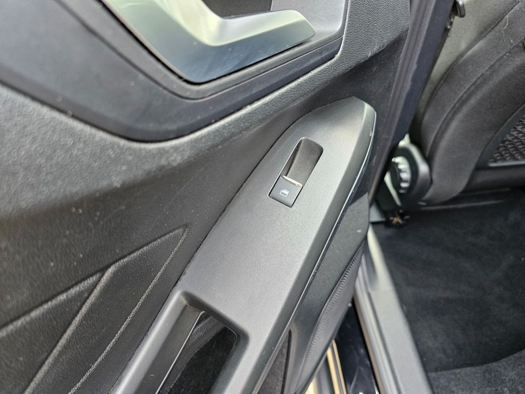 Used Ford Focus 2023 for sale - 76617312: Photo 44