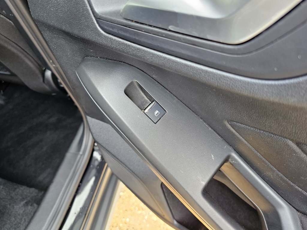 Used Ford Focus 2023 for sale - 76617312: Photo 49