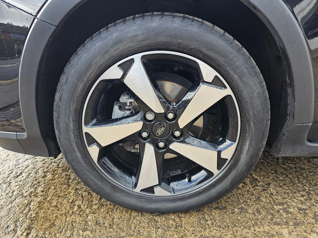 Used Ford Focus 2023 for sale - 76617312: Photo 9