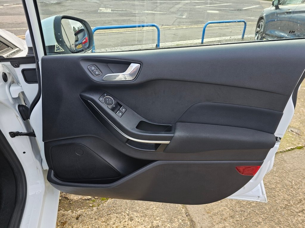 Used Ford Fiesta 2019 for sale - 77779880: Photo 16
