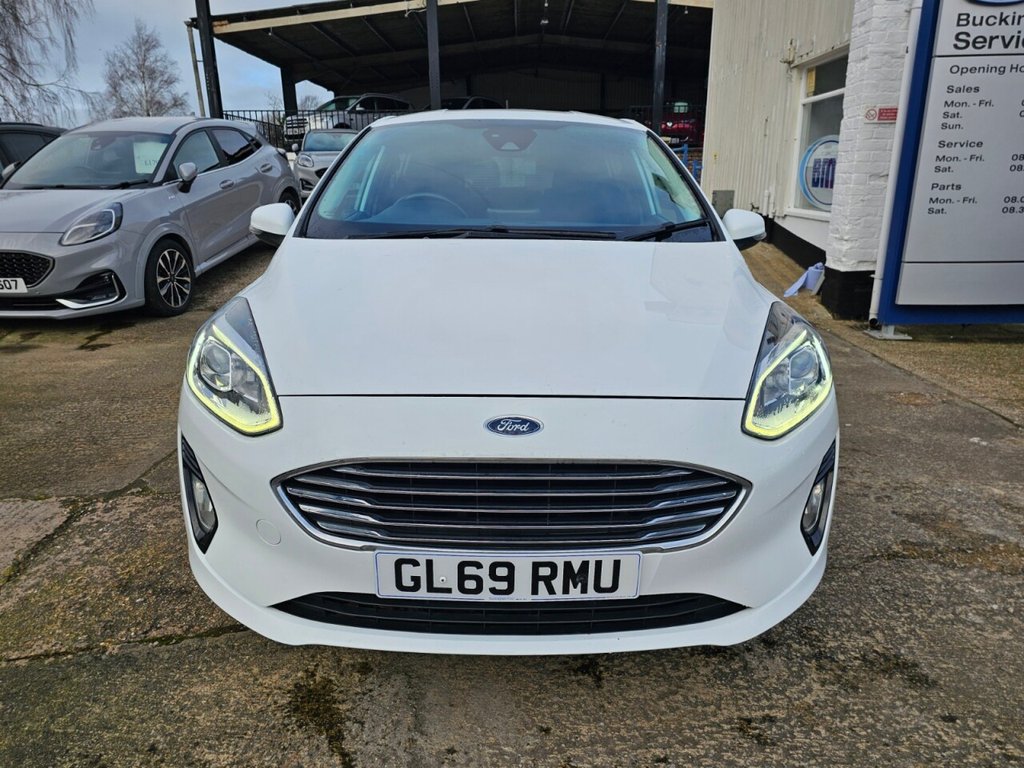 Used Ford Fiesta 2019 for sale - 77779880: Photo 2