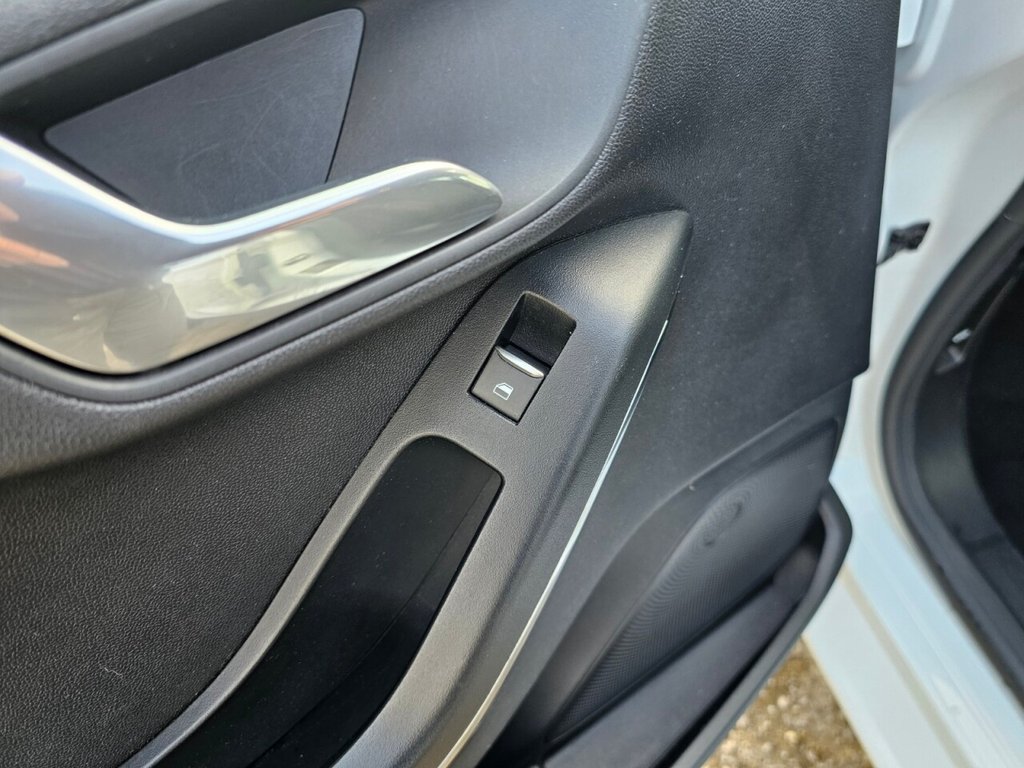 Used Ford Fiesta 2019 for sale - 77779880: Photo 39