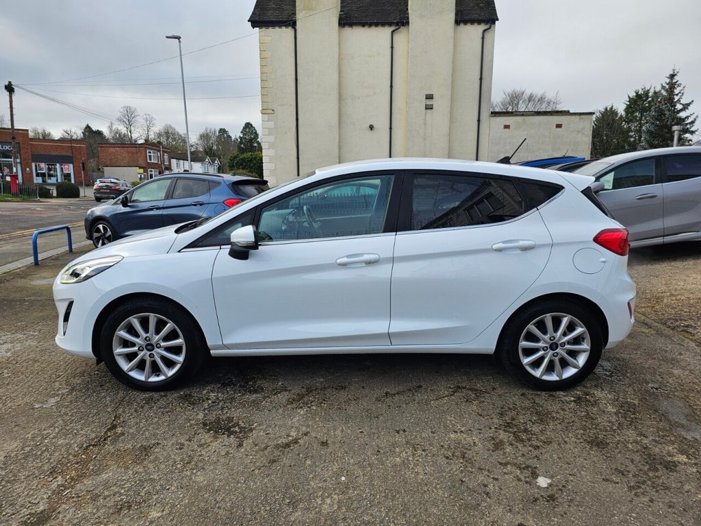 Used Ford Fiesta 2019 for sale - 77779880: Photo 6