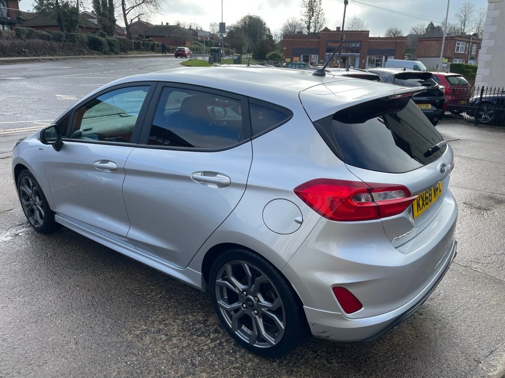Used Ford Fiesta 2018 for sale - 77451728: Photo 4