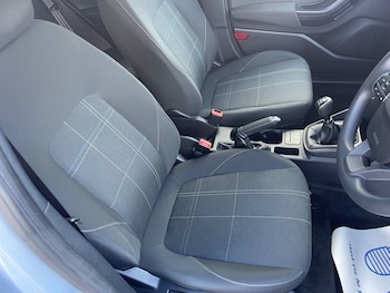 Used Ford Fiesta 2021 for sale - 76617232: Photo