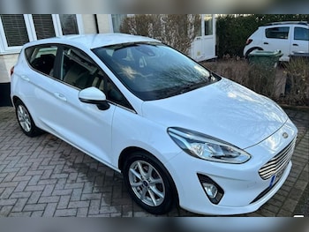 2018 (18) - 1.0 EcoBoost Zetec 5dr