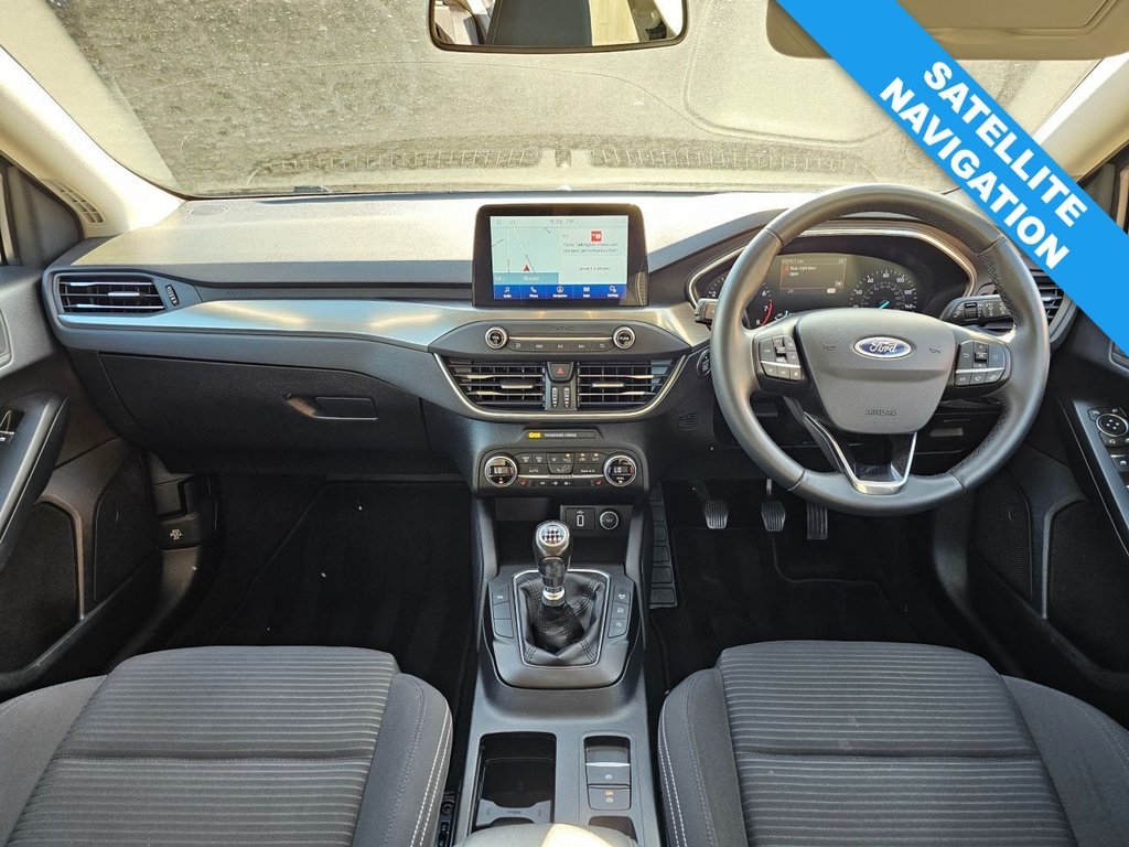 Used Ford Focus 2019 for sale - 76617196: Photo 2