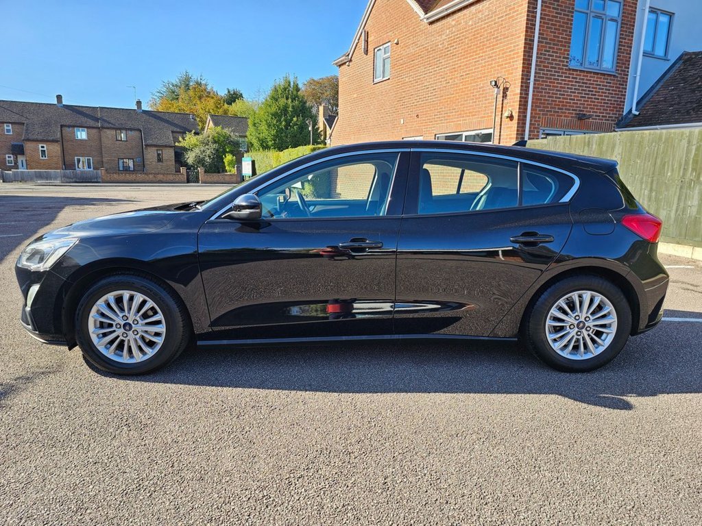Used Ford Focus 2019 for sale - 76617196: Photo 6