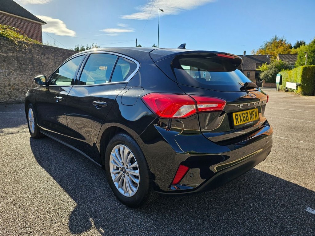 Used Ford Focus 2019 for sale - 76617196: Photo 7