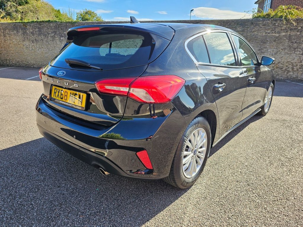 Used Ford Focus 2019 for sale - 76617196: Photo 9