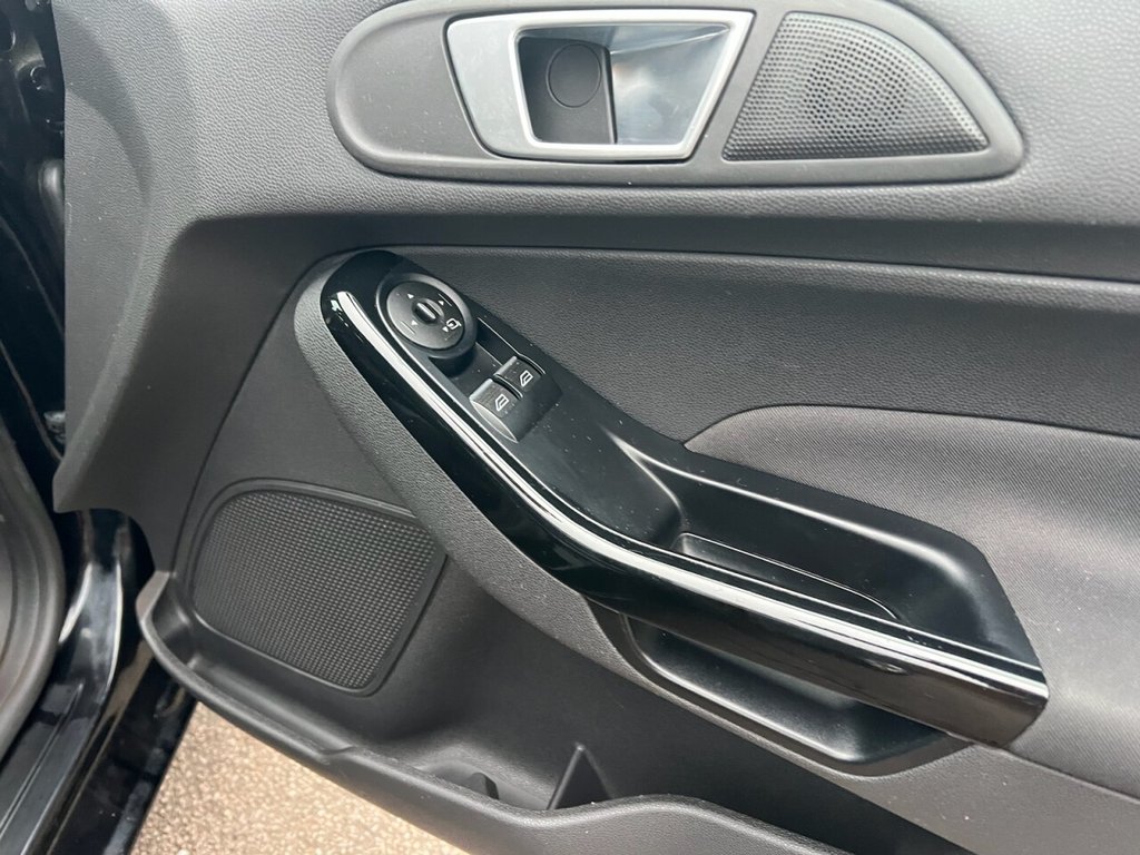 Used Ford Fiesta 2016 for sale - 77049085: Photo 15