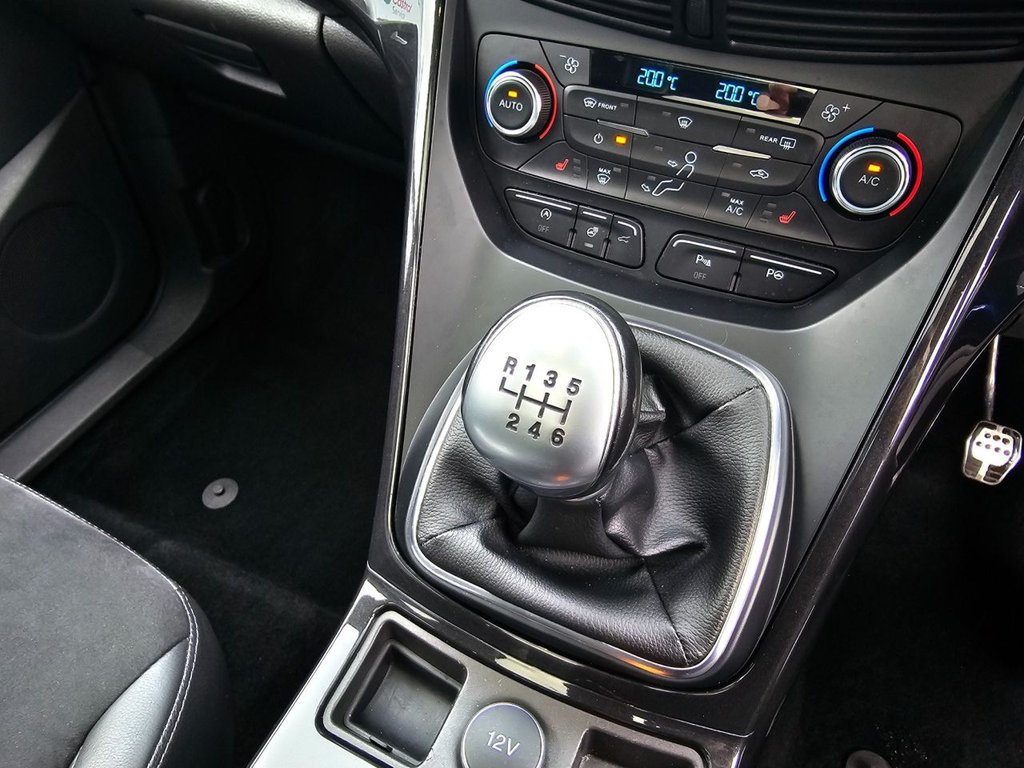 Used Ford Kuga 2016 for sale - 77049040: Photo 35