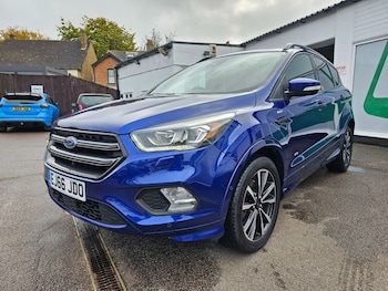 Used Ford Kuga 2016 for sale - 77049040: Photo