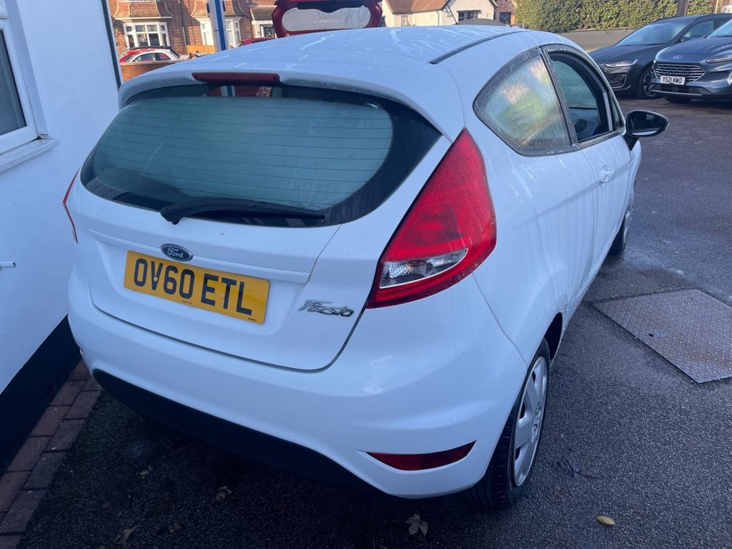 Used Ford Fiesta 2010 for sale - 77049027: Photo 5