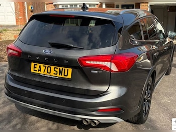 Used Ford Focus 2020 for sale - 77850087: Photo