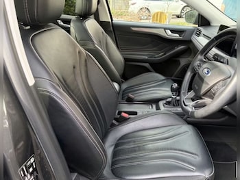 Used Ford Focus 2020 for sale - 77850087: Photo