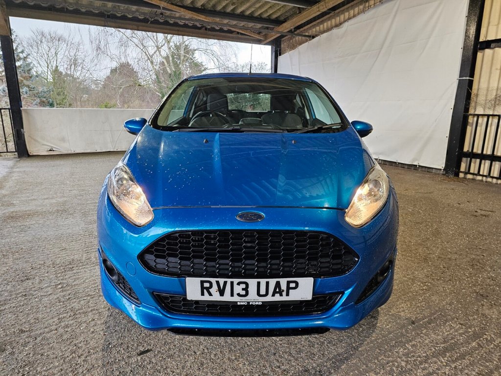 Used Ford Fiesta 2013 for sale - 77313327: Photo 2