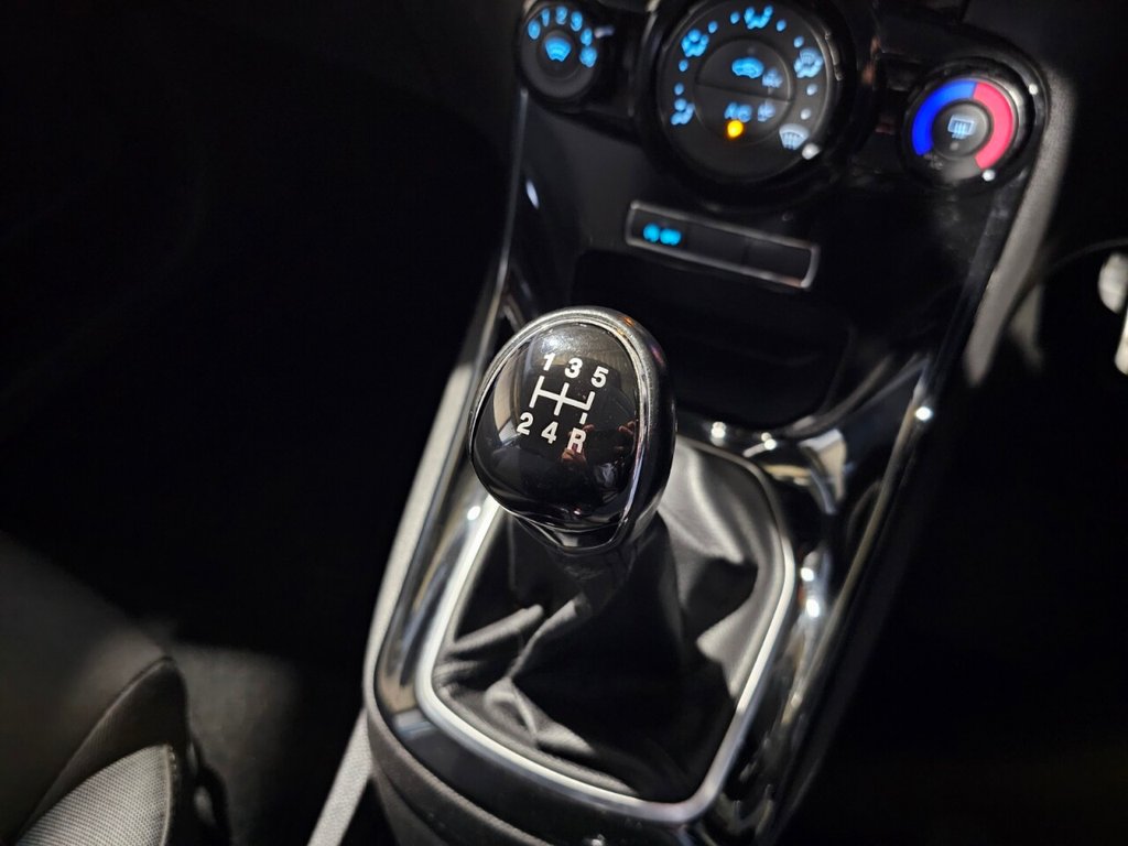 Used Ford Fiesta 2013 for sale - 77313327: Photo 25