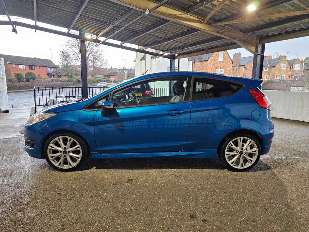 Used Ford Fiesta 2013 for sale - 77313327: Photo 4