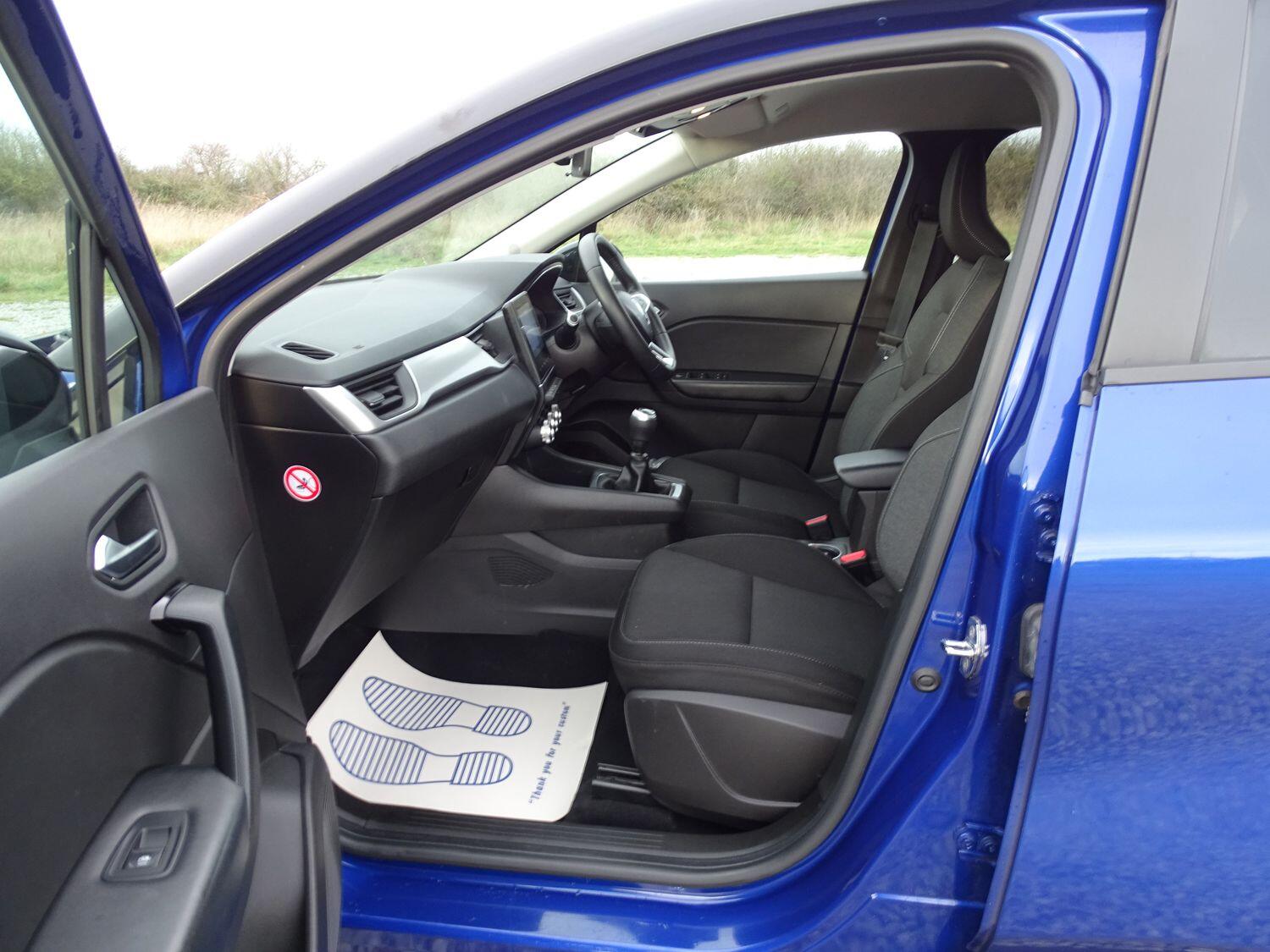 Used Renault Captur 2021 for sale - 76645935: Photo 12