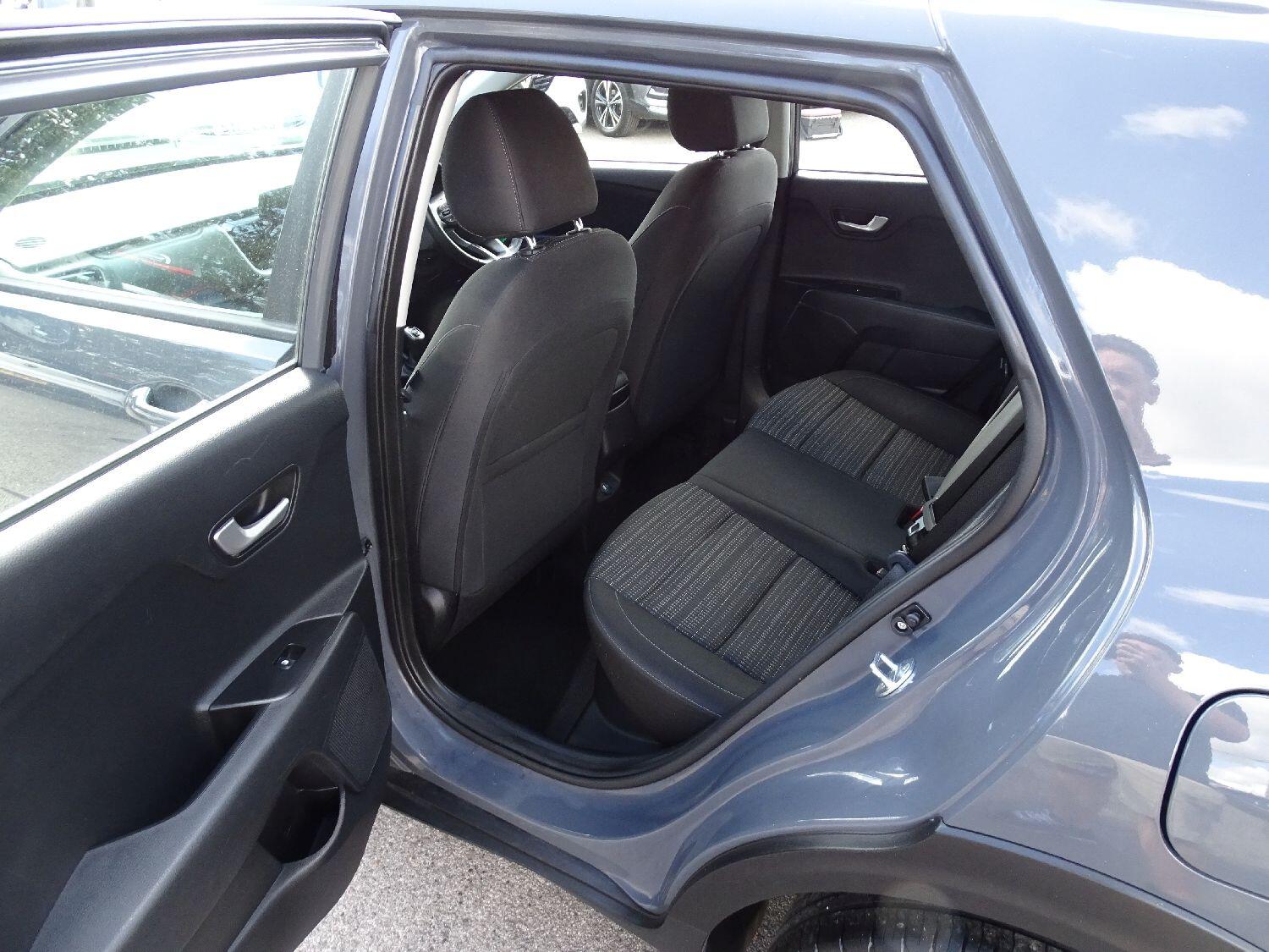 Used Kia Stonic for sale - 78057900: Photo 12