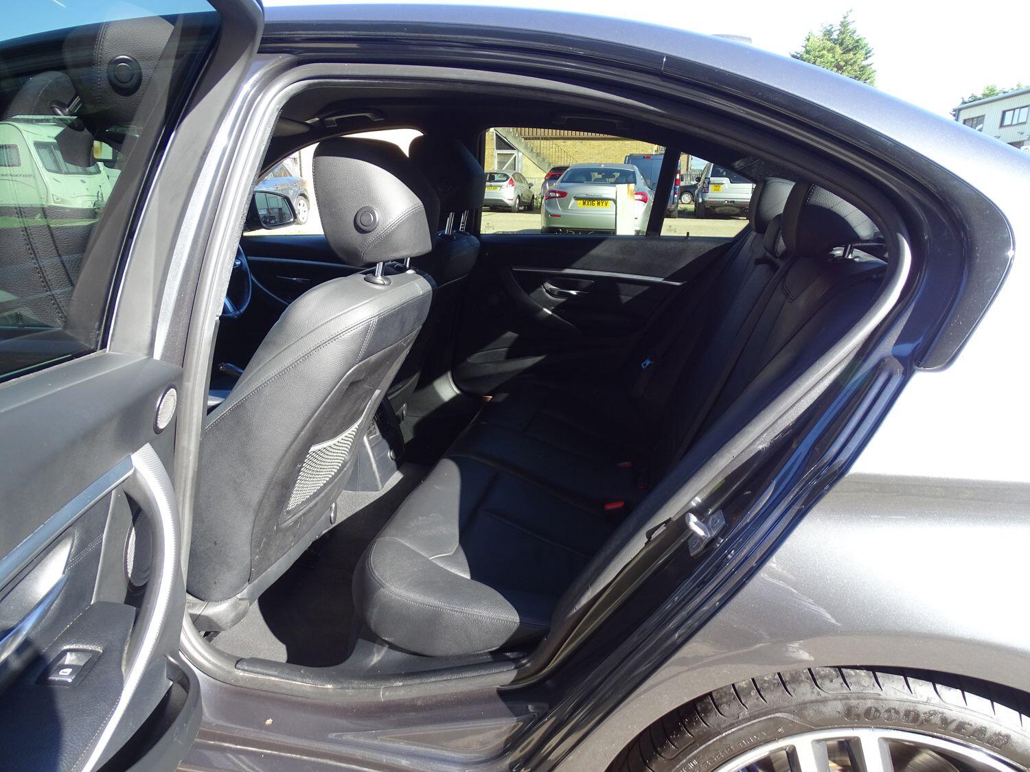 Used BMW 3 Series 2018 for sale - 76408369: Photo 12