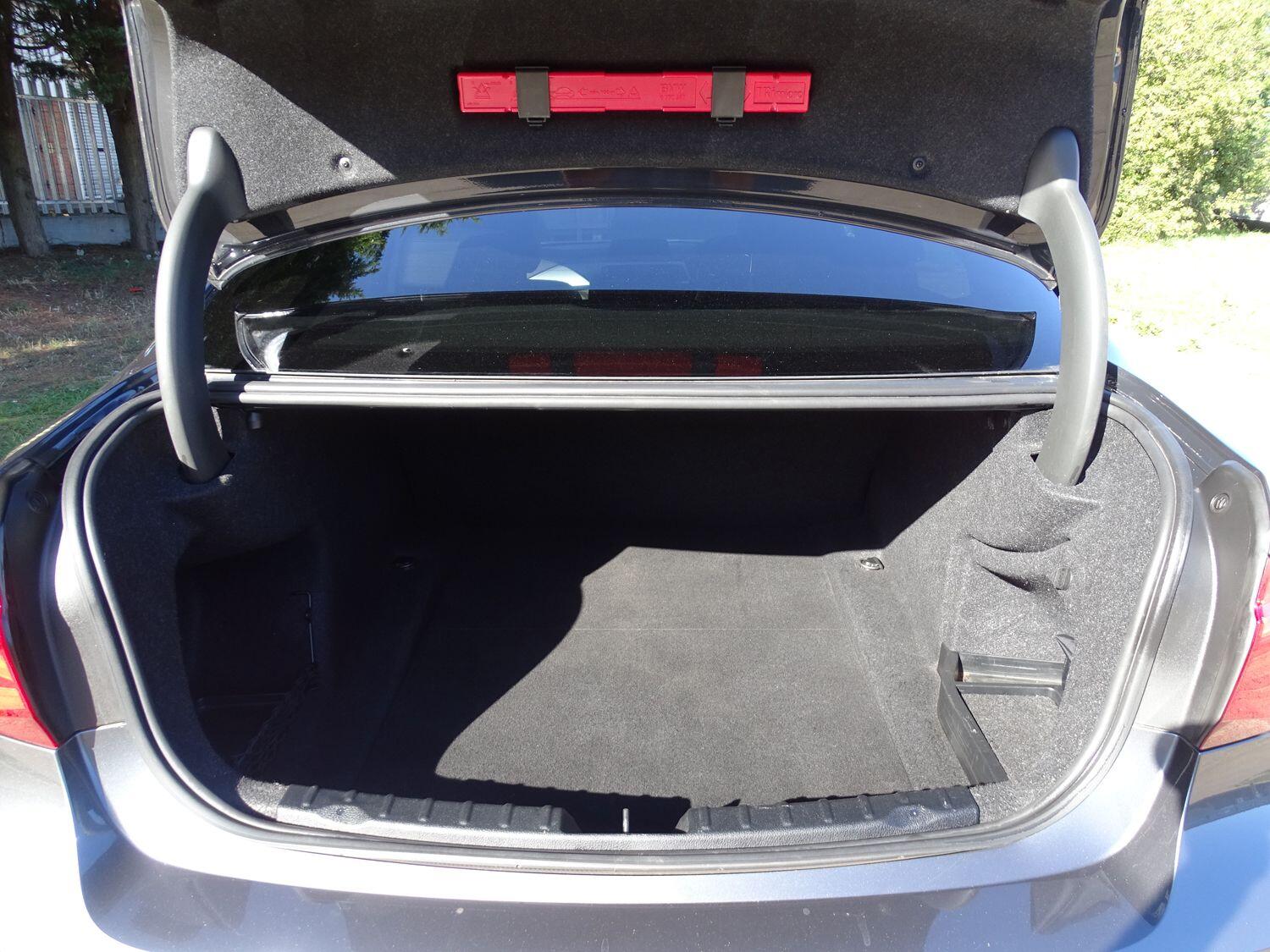 Used BMW 3 Series 2018 for sale - 76408369: Photo 17