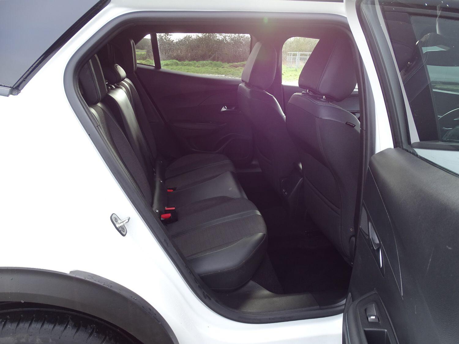 Used Peugeot 2008 2023 for sale - 77840022: Photo 12