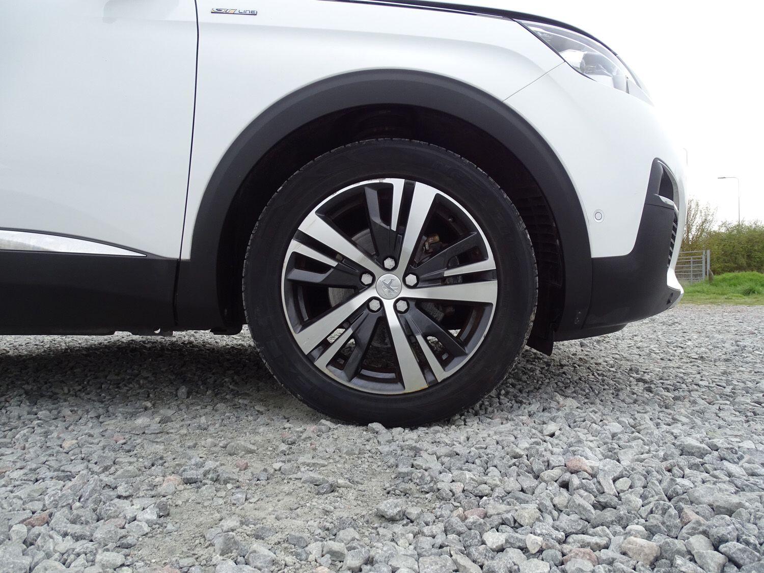 Used Peugeot 5008 2020 for sale - 77633076: Photo 9