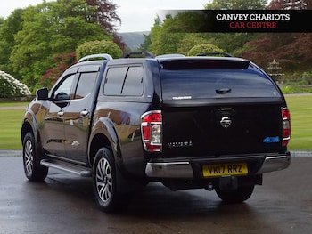 Used Nissan Navara 2017 for sale - 76326535: Photo