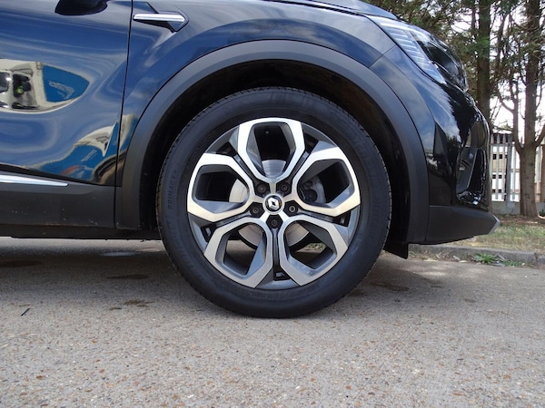 Used Renault Captur 2022 for sale - 75507802: Photo 9
