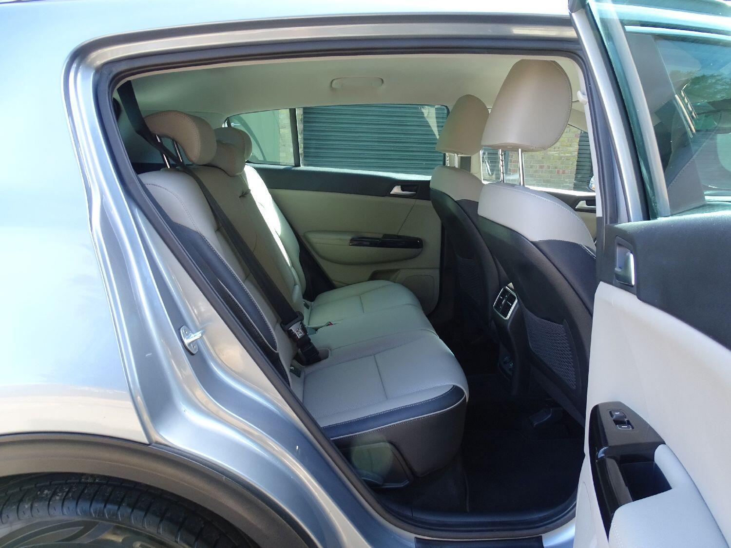 Used Kia Sportage 2020 for sale - 76043198: Photo 16