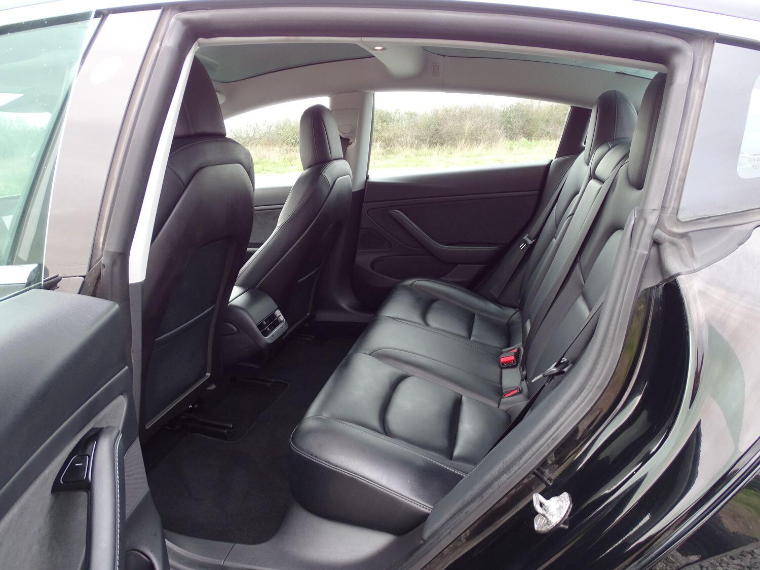 Used Tesla Model 3 2020 for sale - 76735084: Photo 14