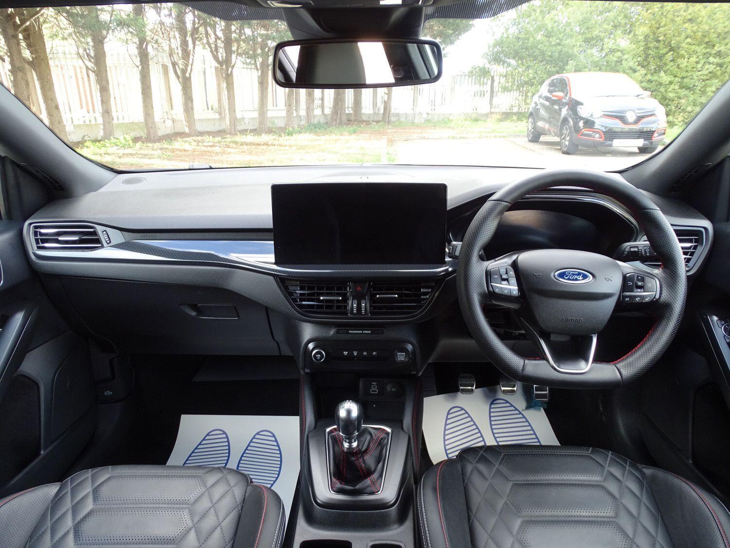 Used Ford Focus 2023 for sale - 76360274: Photo 9