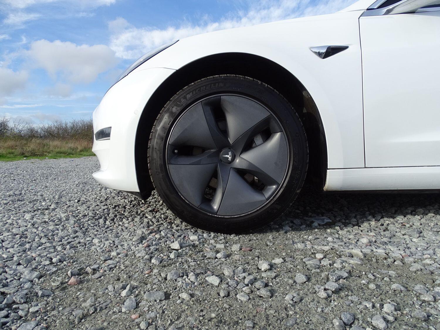 Used Tesla Model 3 2019 for sale - 76388420: Photo 12