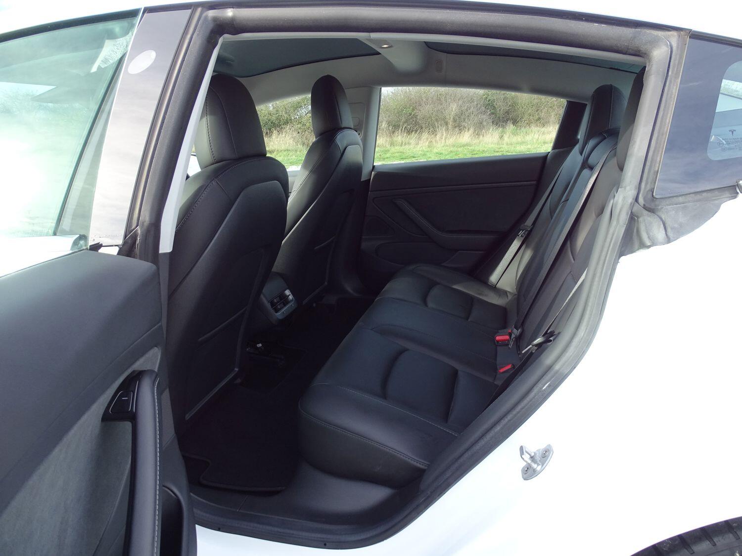 Used Tesla Model 3 2019 for sale - 76388420: Photo 14