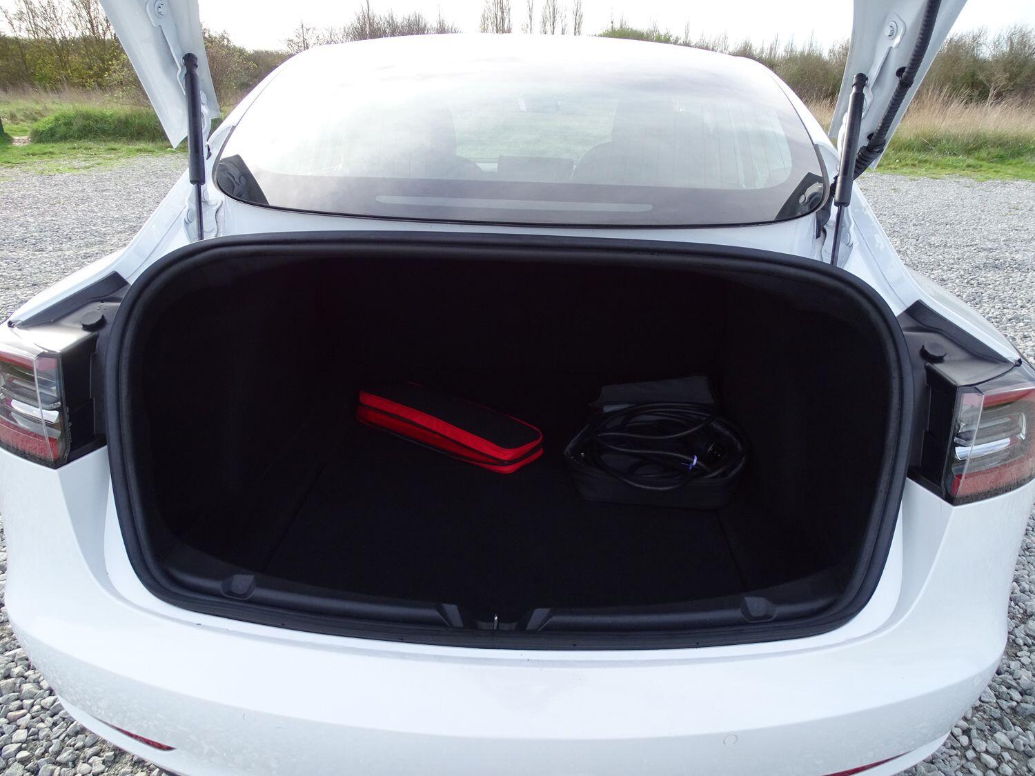 Used Tesla Model 3 2019 for sale - 76388420: Photo 15