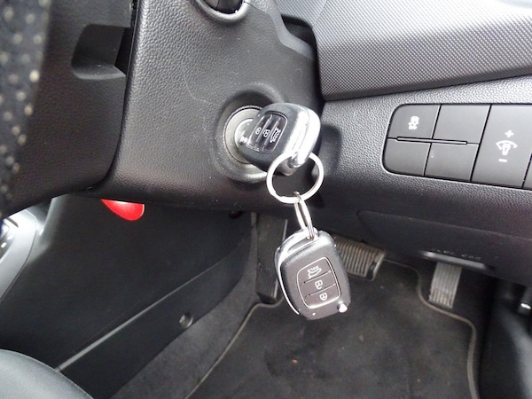 Used Hyundai i10 2019 for sale - 75729030: Photo 10