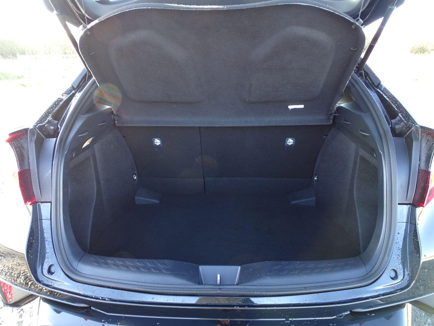 Used Toyota C-HR 2022 for sale - 78171115: Photo 13